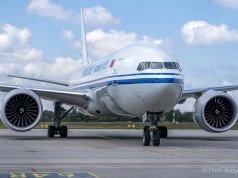 FAA zezwala Boeingowi na sprzedaż kolejnych B777F. Wyjątek od norm emisji