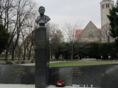 Straszył latami, teraz zniknie. Jest przełom ws. placu Mickiewicza w Opolu
