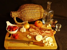 To, co jesz, wpływa na Twój zegar biologiczny. „Każda zdrowa dieta odmładza DNA”