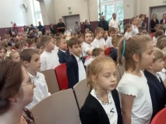 Ślubowanie i pasowanie na ucznia jezuickiej szkoły