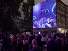 Nadodrze rozbłysło światłami. Sobota drugim dniem festiwalu Kinomural