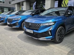 Ten sam dealer, 9 punktów różnicy. Renault dostało 100%, Dacia 91%