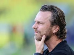 Trener Cracovii Bartosz Grzelak: Musimy przeprosić kibiców