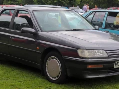 Peugeot 605 V6 jechał 231 km/h i hamował ze 100 km/h na 38 metrach. Spalał 18 litrów na 100