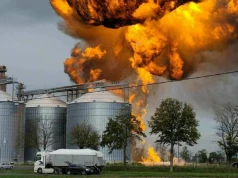 Potężny pożar i wybuchy przy suszarni. Dwie osoby ranne!