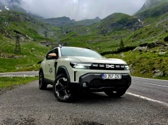 3G już wyłączone, 2G będzie następne. Co stanie się z przyciskiem SOS w Renault i Dacii?