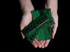 Jak dobrać odpowiedni RAM do laptopa (DDR4/DDR5)?