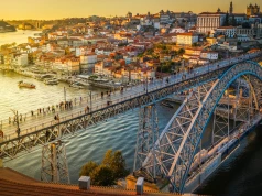 Porto – tu każda uliczka ma historię ✨ Loty i ⭐⭐⭐⭐hotel w sercu miasta za 789 PLN 🍷