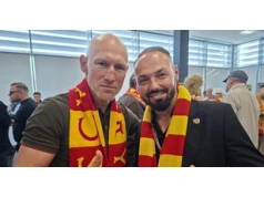 Znani na meczu Korona Kielce – Raków Częstochowa na Exbud Arenie. Andrzej Gołota, Krzysztof Włodarczyk, Łukasz Maciejczyk, Wojciech Cygan