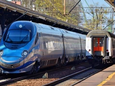 Wyślij babcię i dziadka na wycieczkę 👵🤗 Bilety w PKP za 10 PLN (również Pendolino) 🚅😍