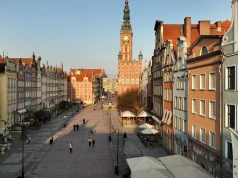 Gdańsk: Wojna o kształt parasoli w ogródkach gastronomicznych – absurd czy biurokracja?
