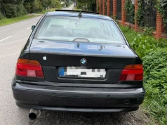 Dwukrotnie złamał sądowy zakaz prowadzenia pojazdów. 19‑latek zatrzymany przez grójeckich policjantów