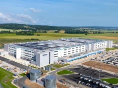 Amerykański gigant znów inwestuje w Polsce. Pracownikom pomogą roboty