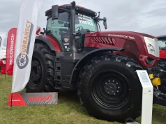 313 KM i 12 ton na haku. Nowy czerwony gigant McCormicka przyciągał wzrok na Agro Show 2026