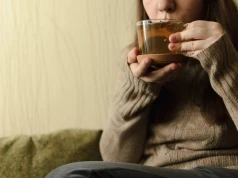 Babcie zawsze robią ten napar jesienią. Łagodzi uporczywy kaszel