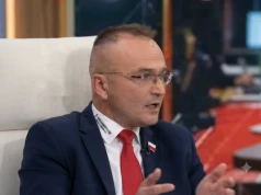 Woch poucza lokomotywy wyborcze. Sam zdobył ledwo 18 tys. głosów