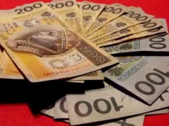 Polacy mają coraz więcej pieniędzy. NBP podał najnowsze dane