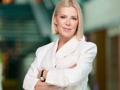 Joanna Kryńska: Bałam się, ale zaufałam specjalistom. Po zabiegu powtarzałam, że żyję, mówię, a włosy mi odrosną