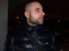 Dawid Obserwator stworzył własną kolekcję ubrań