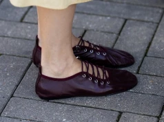 Te kontrowersyjne buty przejmują jesień 2026. Sprawdź, jak je modnie nosić