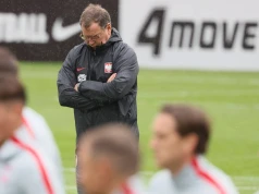 Kolejny kadrowicz opuścił zgrupowanie. Jan Urban pilnie dowołał zawodnika z młodzieżówki