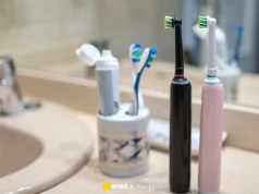 Czy szczoteczka elektryczna lepiej usuwa osad? Badania mówią jasno