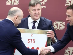 Media: Afera w PZPN. Sekretarz miał potajemnie nagrywać prezesa