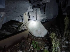Betonowe bloczki na torach w Jedlance. Prokuratura wstępnie wykluczyła dywersję