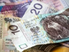 Wydał 10 zł na zdrapkę. Zgarnął główną wygraną. Oto gdzie kupił los