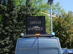 Zderzenie osobowki z autokarem na S19! Gigantyczne utrudnienia w stronę Dębicy