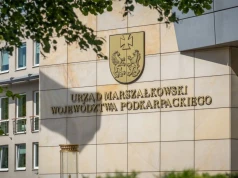 Praca w Urzędzie Marszałkowskim w Rzeszowie. Pensja do 10 200 zł