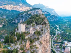 Bywała tu sama cesarzowa Sisi. Dziś to miasteczko zachwyca czymś zupełnie innym
