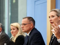 AfD chce złożyć wniosek przeciwko pomocy wojskowej i akcesji Ukrainy do UE. "Nie mogą wejść tylnymi drzwiami"