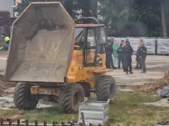 PILNE: Podejrzane 3 niewybuchy w centrum Nowego Sącza. Ewakuowano szkoły i biurowiec
