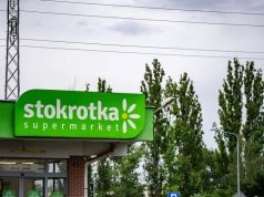 Stokrotka zabiera sklep Biedronce. To część większego planu