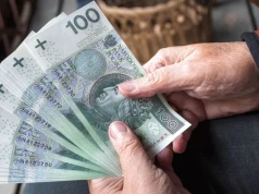 Nawet 1993,76 zł co miesiąc. ZUS wypłaca świadczenia przedemerytalne. Wystarczy spełnić 2 warunki