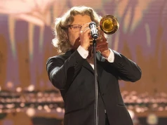 Rafał Brzozowski jako Zbigniew Wodecki. Wyjątkowy tribute w Twoja Twarz Brzmi Znajomo