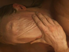 Horror DC ma nowy zwiastun. Clayface wkracza do kin