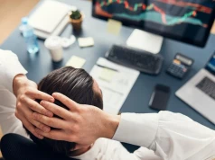 Ostrzeżenie z Wall Street: Zanim nadejdzie rajd na koniec roku, akcje mogą zaliczyć spadki