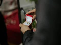 Małżeństwa osób tej samej płci zawarte w UE a podatki w Polsce. Jest interpretacja ministra