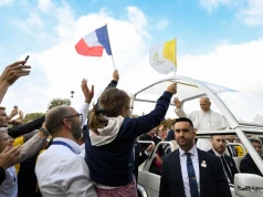 Ponad milion wiernych na spotkaniach z Leonem XIV w Paryżu