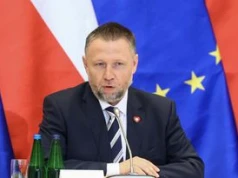 Kierwiński ostro w Niemczech. W tle pakt migracyjny