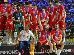 Uśmiech Grbicia. Ojciec sukcesu, selekcjoner, jakiego reprezentacja Polski jeszcze nie miała