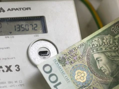 336,16 zł dopłaty do prądu od ZUS bez względu na dochód. Te osoby dostaną pieniądze