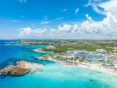 Słoneczny Cypr zamiast zimy ⛱️🌞 Loty + hotel przy plaży za 769 PLN 🌊👣