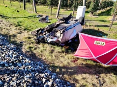 Tragiczny wypadek na przejeździe kolejowym w powiecie wieluńskim. Nie żyje mężczyzna