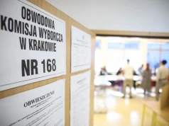 Incydent w lokalu wyborczym w Krakowie. Mężczyźnie grozi więzienie