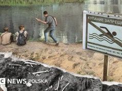Plaża na kościach: w Rosji stalinowskie represje nie dają o sobie zapomnieć