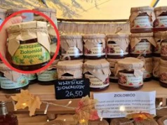 Wypatrzyłam te słoiczki nad Soliną. Wygląda jak miód, ale pszczoły robią go razem z człowiekiem