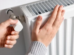 Kiedy włączą ogrzewanie w blokach? Zarządcy kierują się niepisaną zasadą dotyczącą temperatury